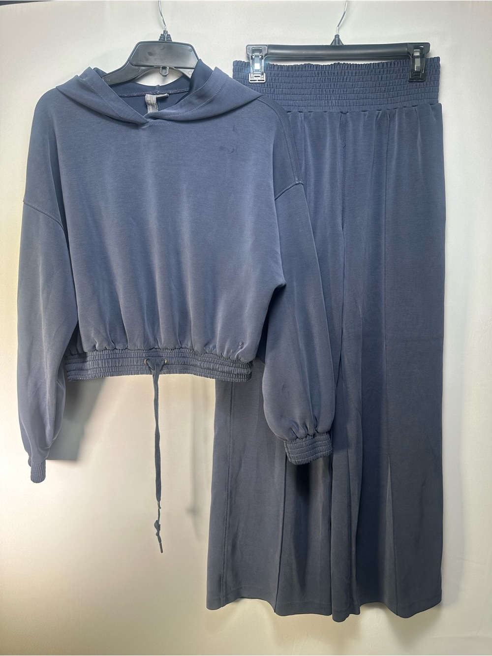 Sweaty Betty Wide Leg Pants and Cropped Hoodie Set - Slate Blue